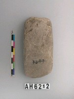 藏品(磨製石錛)的圖片